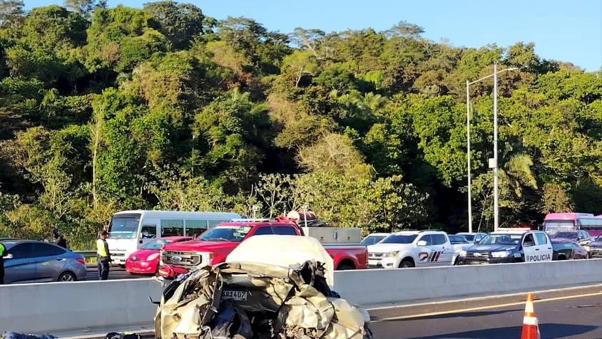Dos menores de edad fallecen en accidente en Arraiján