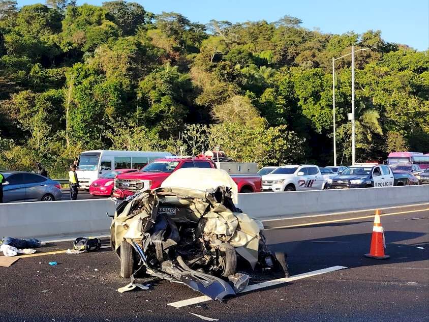 Dos menores de edad fallecen en accidente en Arraiján