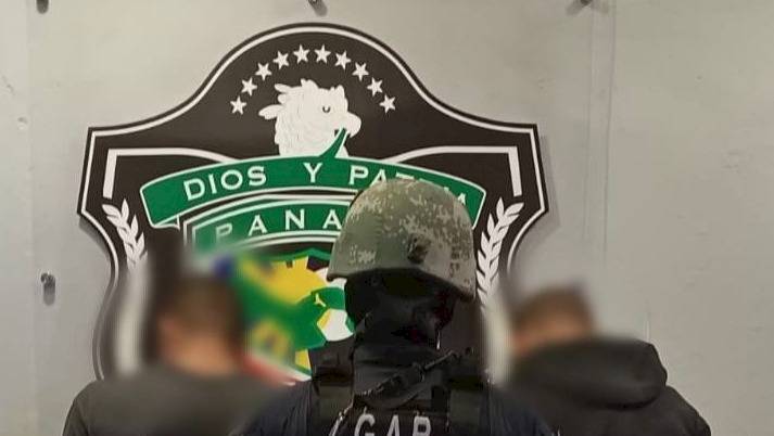 Recuperan vehículo articulado y aprehenden a dos hombres en Chilibre