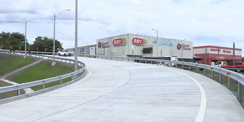 Presidente Mulino inaugura nuevo acceso al Corredor Sur como parte de ampliación de esta vía